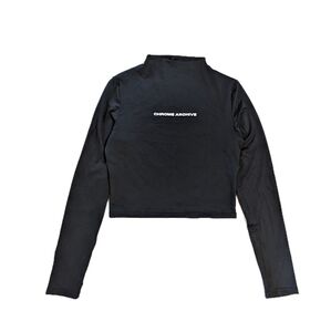 Black long sleeve mock neck crop top